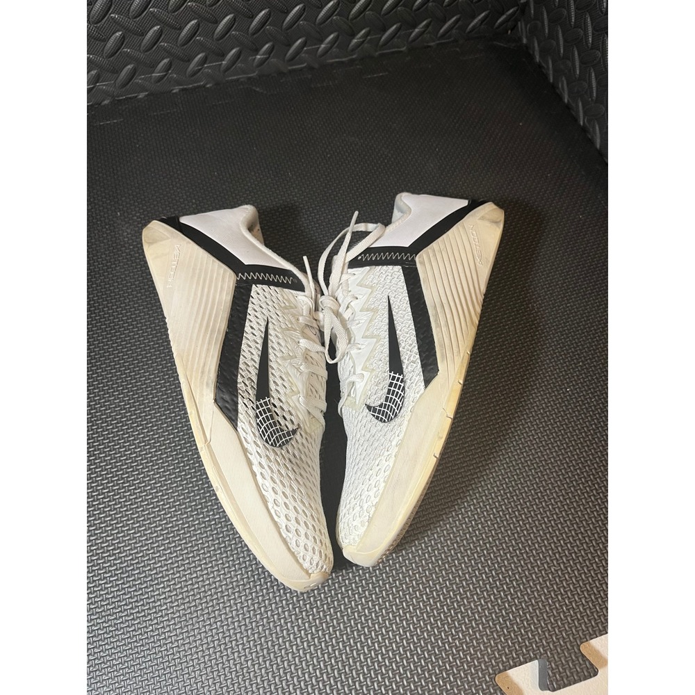 Nike Shoes Mens Size 10.5 Metcon 6 White Black Mesh Low Top Training Sneakers - Picture 9 of 9